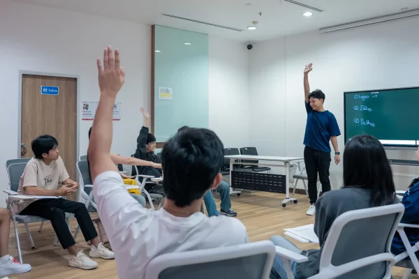 9e2218e7039ca5f5066f58f177dceb3d774d3d33-4561x2566