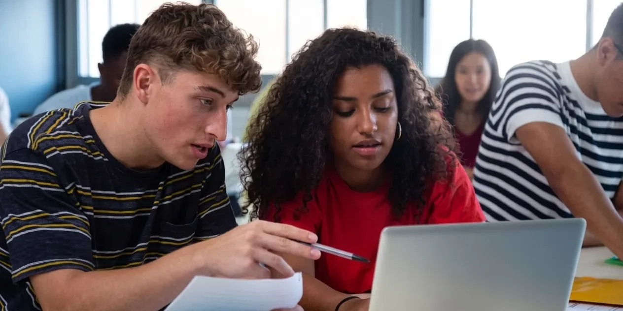 OSSD Certificate vs Diploma: Understanding the Difference (And Why It Shapes Your Students’ Future)