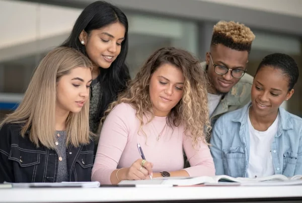 how to choose international curriculum